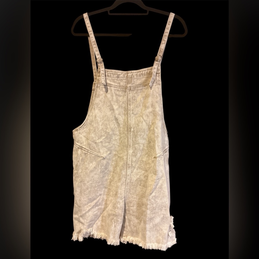 POL CLOTHING TAN DENIM RELAXED FIT BIB OVERALLS 
SIZE - M